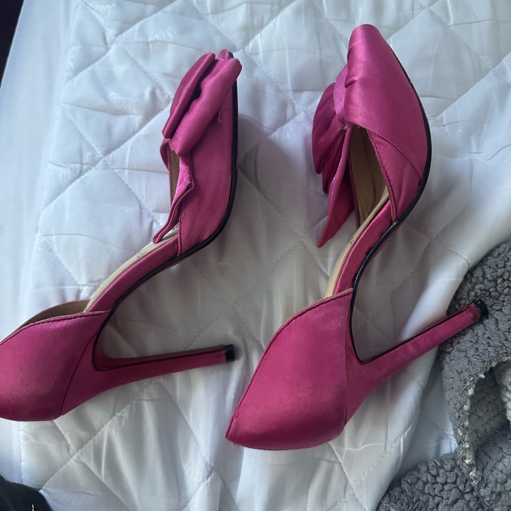 Women’s Christian  louboutin heels size 39 (US 8) - Picture 8 of 11
